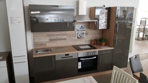 Küchen Kühlgeräteumbauschrank JANA 60x200x60cm, Sonoma Eiche Nachbildung / Hochglanz-Lava